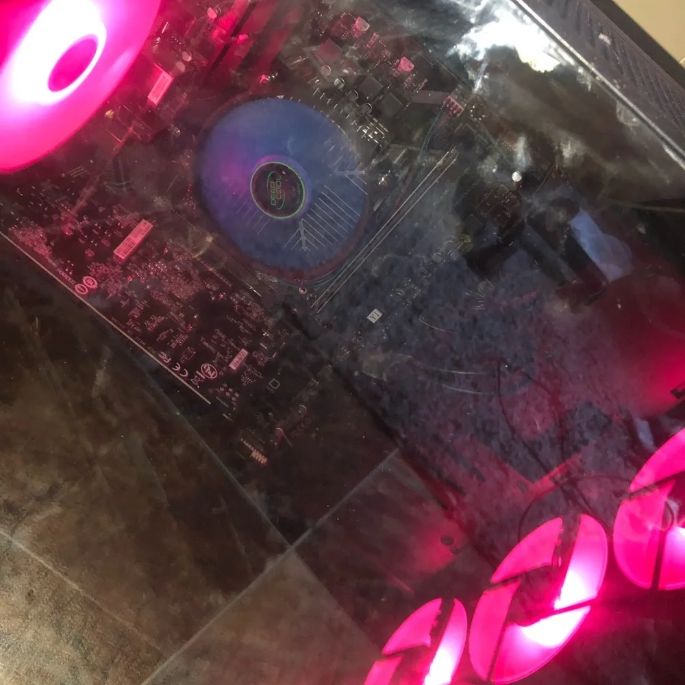 Gaming pc w monitor
